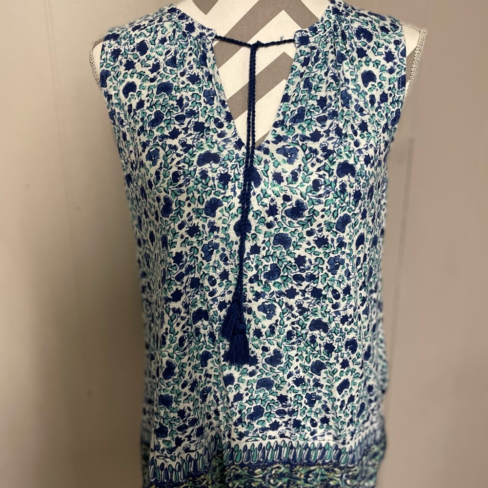 Lucky Brand top